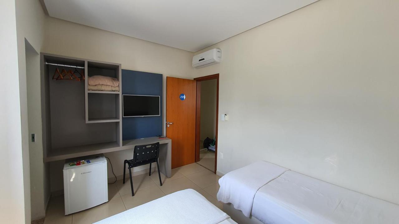 Ribs Hotel Piuí Extérieur photo