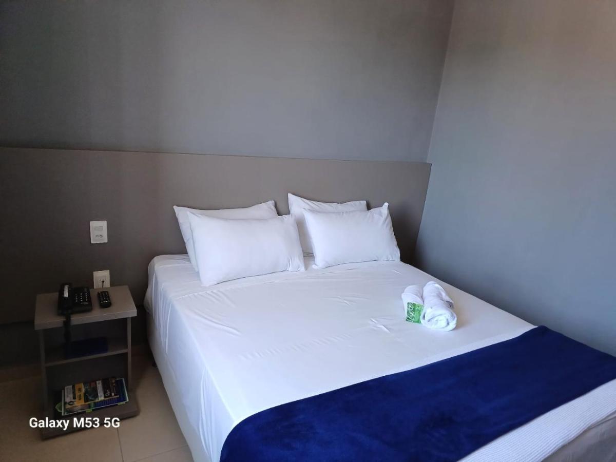 Ribs Hotel Piuí Extérieur photo